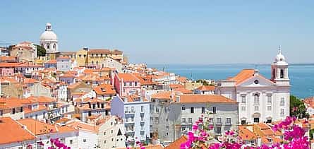 Photo 2 Private Transfer from Madrid to Lisbon with 2 hours for sightseeing
