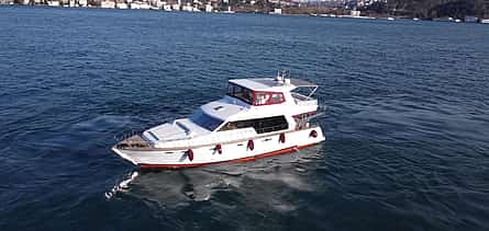 Photo 2 18-meter Yacht Rental from Bebek