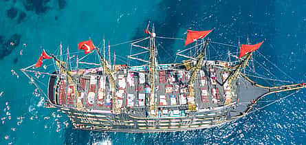 Foto 2 Alanya Pirate Yacht Tour: Legend Big Kral Experience