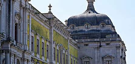 Photo 2 3 hour private tour from Lisbon to Mafra with a local driver