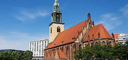 Photo 2 The Grimm Brothers in Berlin: "A Tale of Tales" Exploration Game