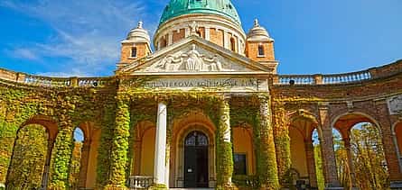 Photo 2 Private transfer from Budapest to Zagreb, 2h stop for sightseeing