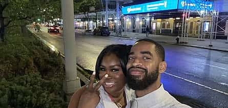 Фото 2 Falling in Love in NYC: Self-Guided Romantic Story Walk
