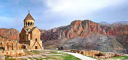 Foto 2 Personalisierte Tour: Khor Virap, Noravank, Areni-Höhle und Weinverkostung