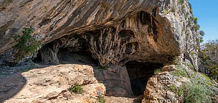 Foto 2 Erstaunliche private Tour zur Karain-Höhle und Kirkgoz Karawanserei von Antalya aus