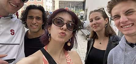 Photo 2 Mysteries of Alfama: Lisbon Exploration Game and Tour
