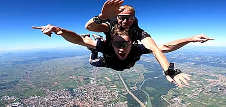 Photo 2 Tandem skydiving