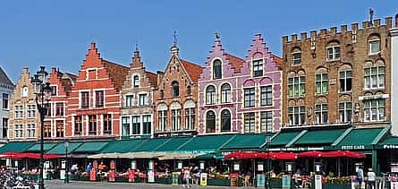 Photo 2 Private Transfer From Paris To Bruges With a 2 Hour Stop in Lille