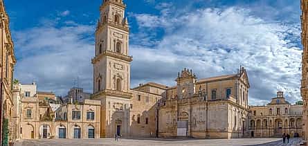 Photo 2 Private transfer from Naples to Lecce, 2 hours for sightseeing