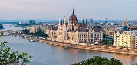 Photo 2 Private English speaking driver from Prague to Budapest with amazing sightseeing