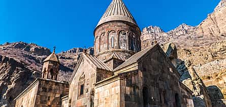 Foto 2 Individuelle Tour: Garni-Tempel, Geghard-Kloster, Symphonie der Steine-Schlucht