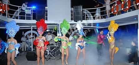 Photo 2 Alanya Starcraft Night Disco Luxury Yacht with Music, Foamparty & Roundtrip Transfer