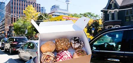 Foto 2 Recorrido por el mercado de donuts de Kensington, Toronto