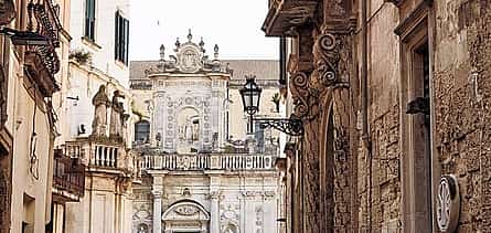 Photo 2 Private transfer: Naples to Lecce, 2h stop in Castel Del Monte
