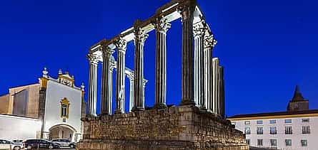 Photo 2 Private Day Tour With Guide to Évora and Monsaraz