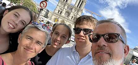 Photo 2 Ghosts of Paris: Mona Lisa Murder Mystery Puzzle Walk
