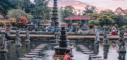 Фото 2 East Bali Tour: Lempuyang Temple (Gate of Heaven) & Tirta Gangga