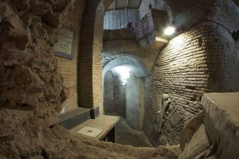 Discover Christian catacombs and ancient basilicas by minivan from Rome