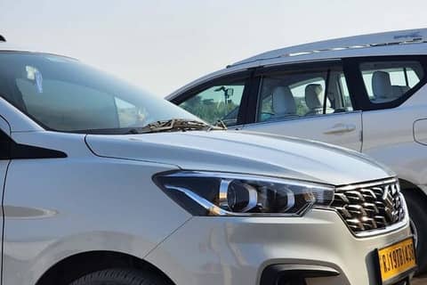 Private Transfer: Jaipur to Bikaner (One Way) - Sedan/SUV