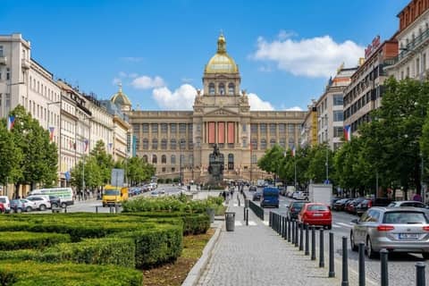 Prague: Old Town and New Town Tour & National Museum Skip-the-Line Ticket