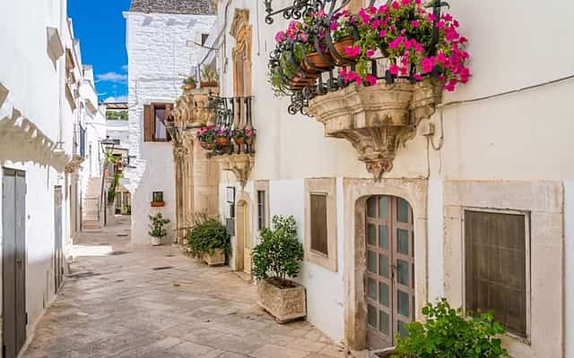 Bari
