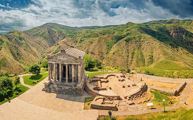 Տաճար Գառնի