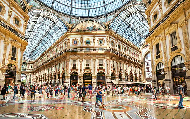 Milan Tour