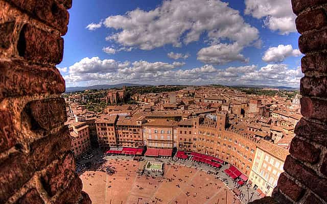 Tuscany Vespa Tours