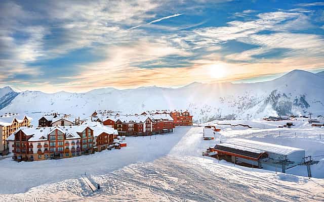 Private Skiing and Snowboarding Lessons