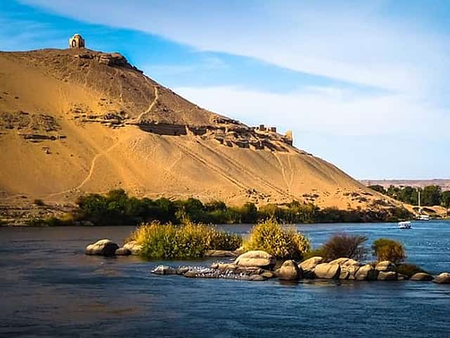 Tombs of Nobles in Aswan with Felucca ride 