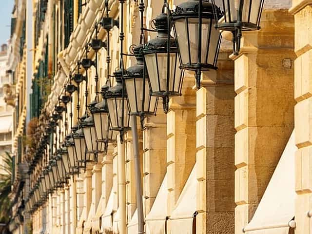 Corfu Scavenger Hunt & Highlights Self-Guided Walking Tour