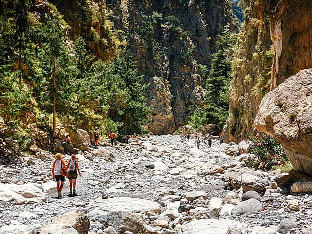 Easy Way Samaria Gorge from Chania