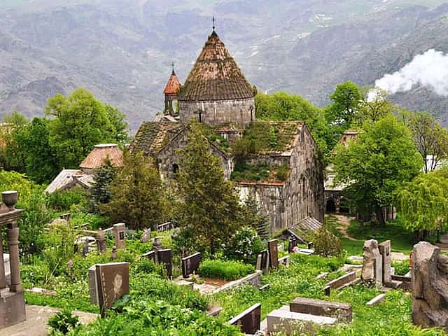 Private Transfer from Yerevan to Tbilisi with Sightseeing / 2stops