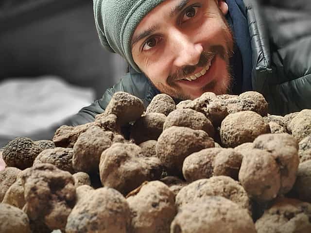 Truffle Experience Near Rome