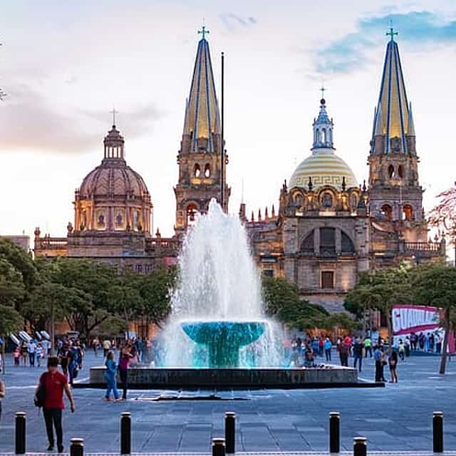 Private Transfer From Nuevo Vallarta to Guadalajara, 2 Hour Stop