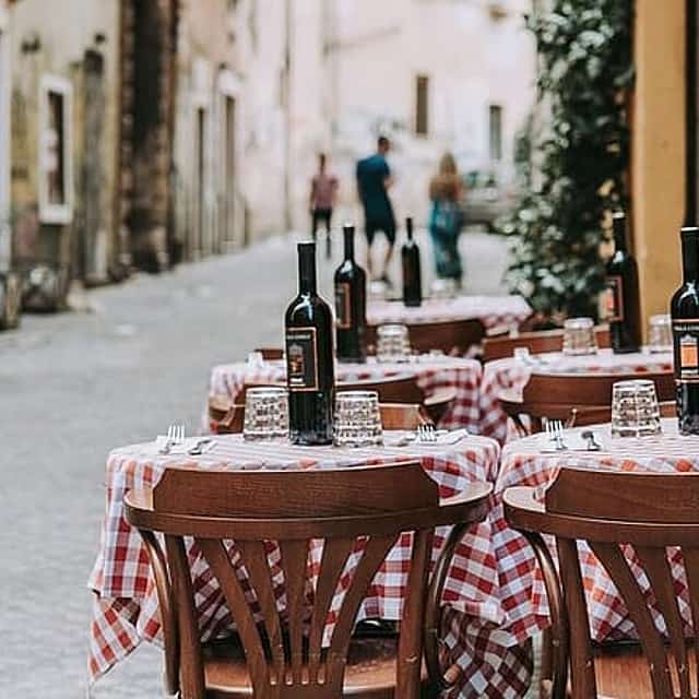 PRIVATE Full-Day Wine Experience in Chianti Classico.