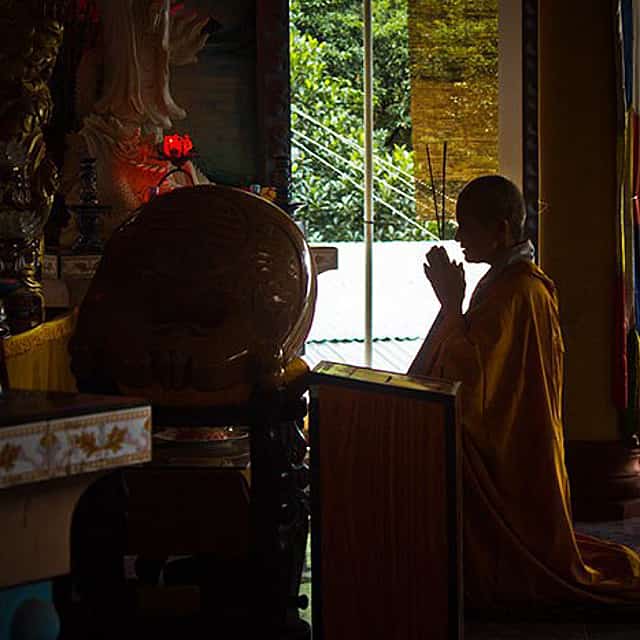 Retiro espiritual en un templo budista, 2 días, Vietnam.
