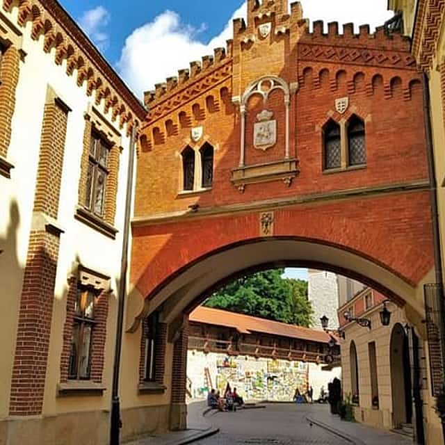 Krakow Old Town Mysteries: Exploration Game and Tour