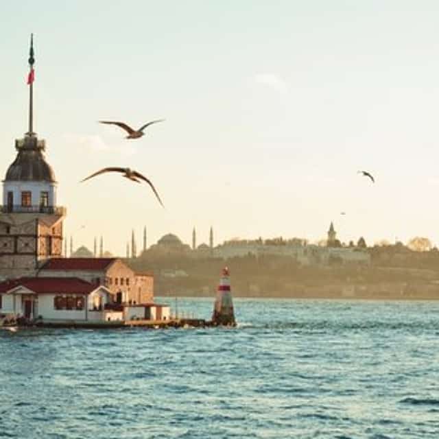 Istanbul Bosporus Ganztagestour mit Besuch des Dolmabahçe-Palastes
