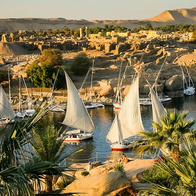 Aswan Dam Tour and Felucca Sailing Trip