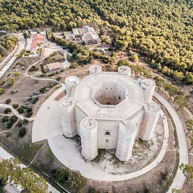 Apulia & Basilicata: Flavors and Beauties of the Alta Murgia