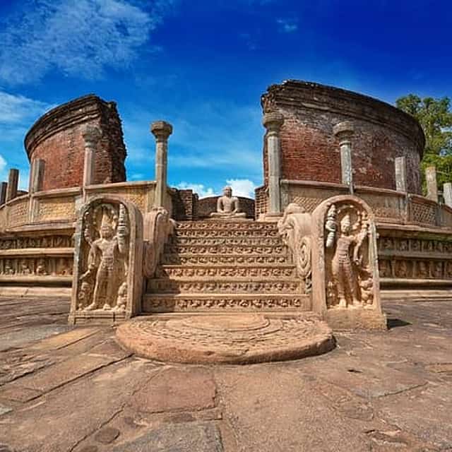 Polonnaruwa Ancient Kingdom and Wild Elephant Safari from Sigiriya