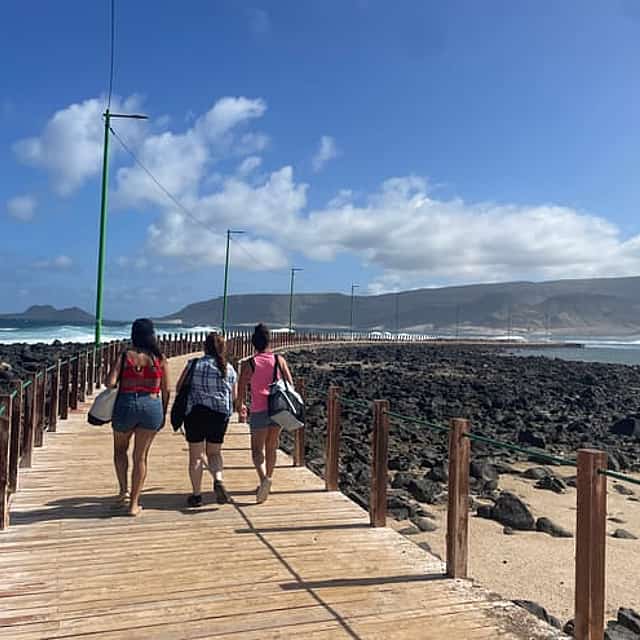 Medio día: Monte Verde y Aldeas, São Vicente
