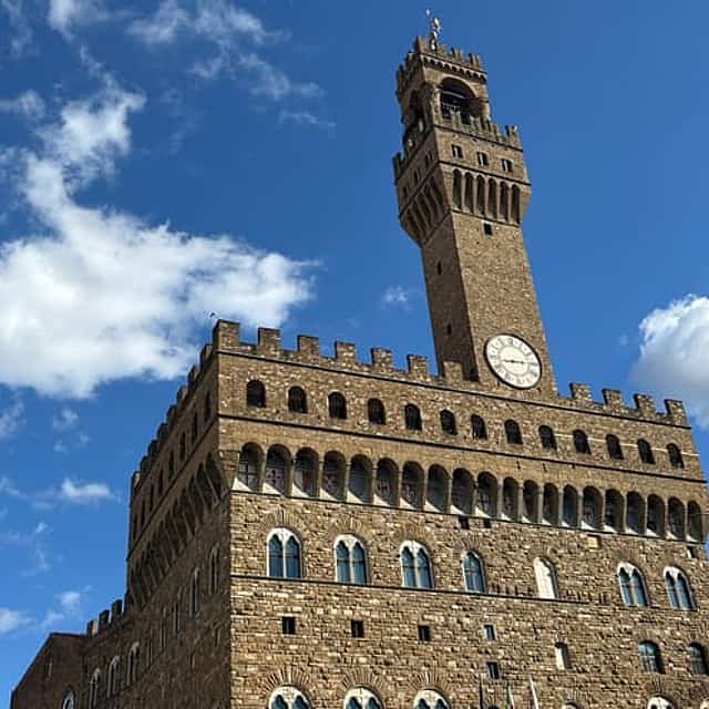 Florence: Palazzo Vecchio guided tour - discover Medici Power