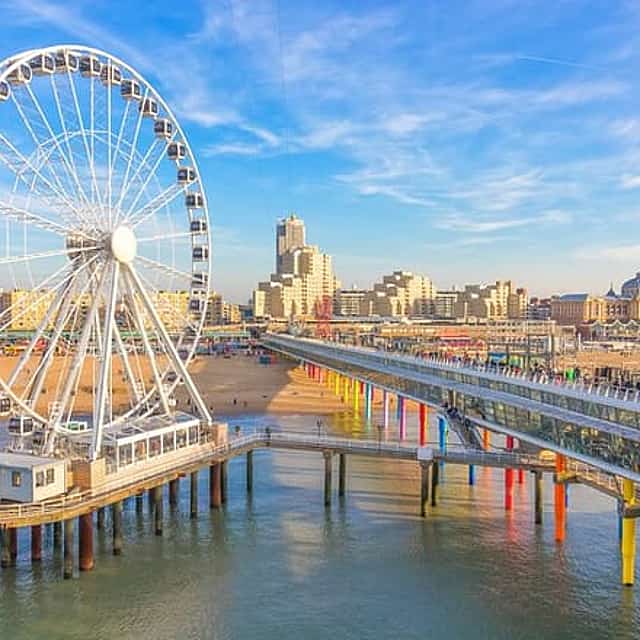 Private transfer: Amsterdam to Rotterdam, 2h stop in The Hague