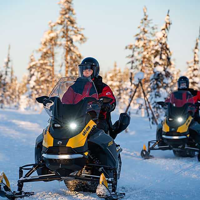 Daytime Snowmobile Safari with Wilderness Hut Lunch, Levi — adults only