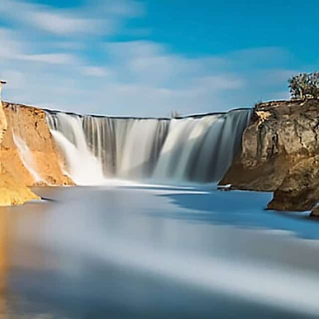 Private Tour Fayoum Oasis & WATERFALLS & Sandboarding with LUNCH