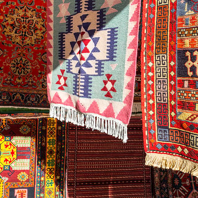 Private tour to Megerian carpet factory