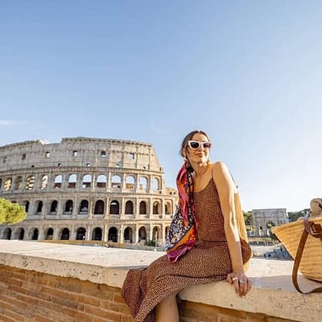 Group Tour: Colosseum, Roman Forum &Palatine Hill guided Tour