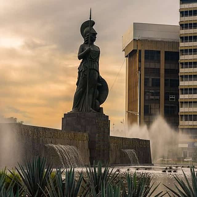Private 2-Hr Sightseeing, Puerto Vallarta-Guadalajara, English Speaking Driver